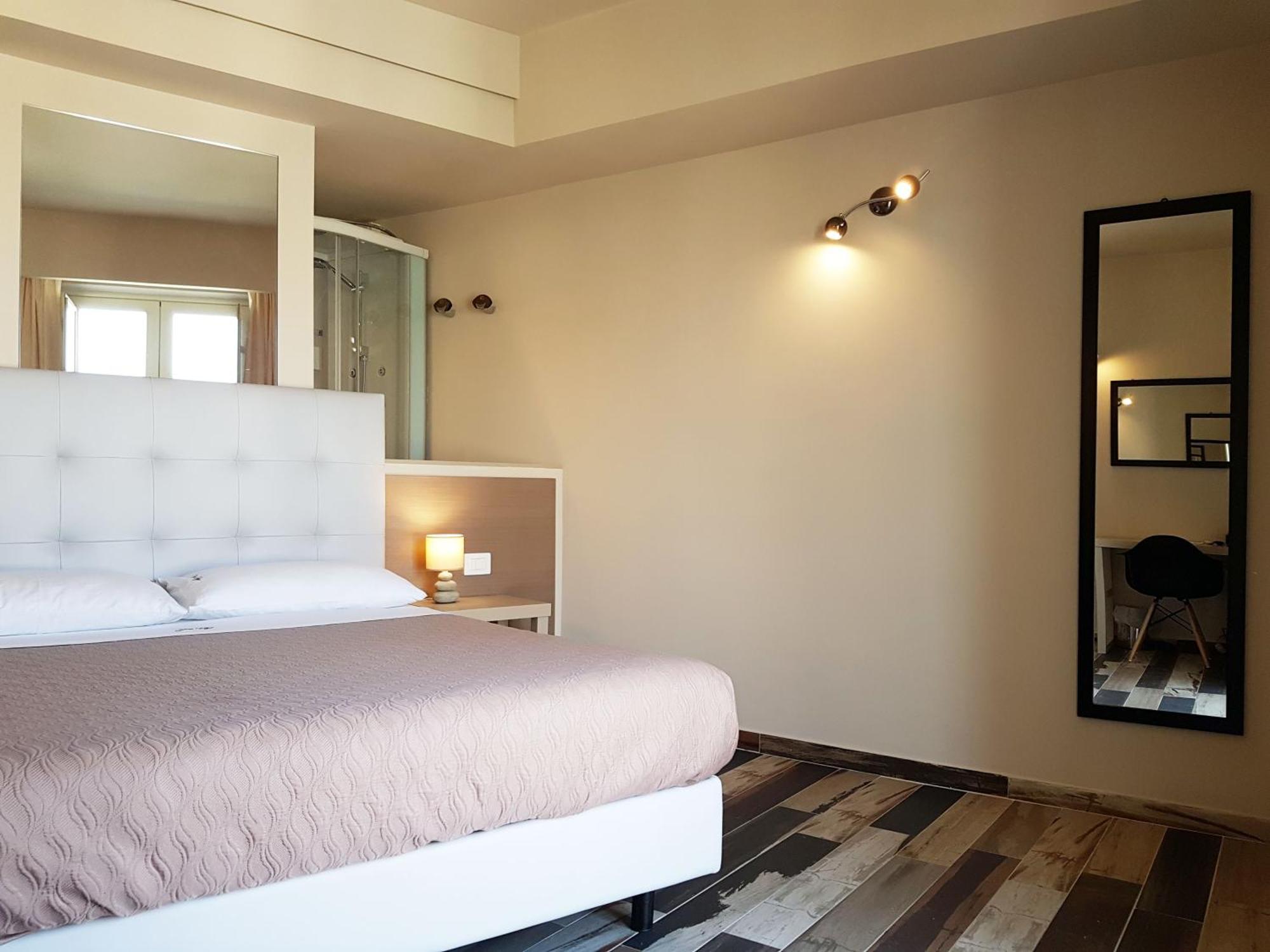 Don Ugo Luxury Rooms Tropea Phòng bức ảnh