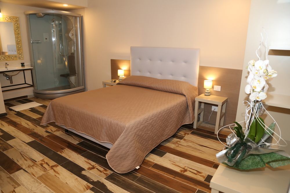 Don Ugo Luxury Rooms Tropea Ngoại thất bức ảnh